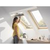 3.VELUX GZL Bottom Operated Centre Pivot Roof Window_OM20 785575_04