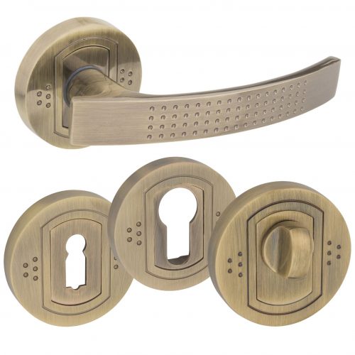Door Handle on Rose Argo Patina Set